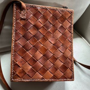 Woven handmade Leather Craft cross body bag Hand Made in Indonesia zips closed